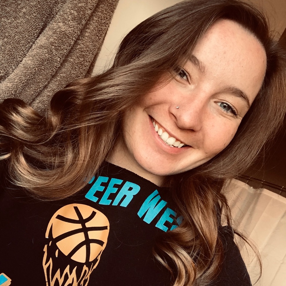 Meet your Posher, Jenni
